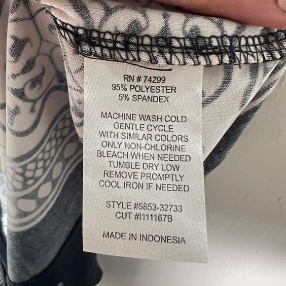 Intermission green and black paisley print off shoulder shift dress size 8 B160 - Picture 3 of 4